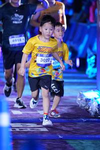 BIB: 4918, 3022, 436
                            <button type="button" onclick="openModal(26227155)" class="btn btn-primary btn-sm float-right btn-popup" data-toggle="modal" data-target=".modal-high-quality">
                        <i class="fas fa-shopping-cart"></i> Add to Cart
                    </button>
                                            <button type="button" onclick="isThisMe(26227155, true)" class="btn btn-success btn-sm float-right btn-popup btn-isme hidden" data-toggle="tooltip" data-placement="bottom" title="นี่คือรูปของคุณใช่ไหม คลิกที่นี่เพื่อเอาเข้าอัลบั้ม">
                        <i class="fas fa-plus"></i> Add to album
                    </button>
                    <button type="button" onclick="isThisMe(26227155, false)" class="btn btn-warning btn-sm float-right btn-popup btn-isnotme hidden">
                        <i class="fas fa-ban"></i> Remove from album
                    </button>